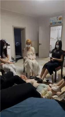 【精神小妹】太妹群调群踩-气味控制羞辱 bf43516