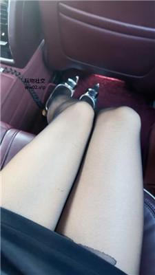 【狗哥】车内素人S-脏高跟原味丝袜美腿虐 bf45085