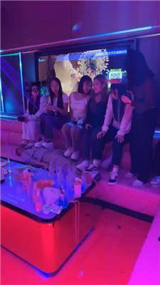 【精神小妹】超多素人学生主-同学聚会变SM现场【上】 bf45588