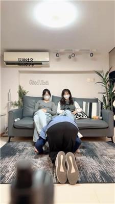 【小雪老师】姐妹花S-骑马转胯/舔脏鞋棉袜/抽耳光【双视角版】 bf46448