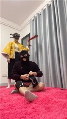 【姗姗】白袜脚踩踏鞭打sp JS241122-46