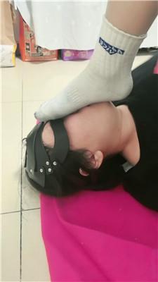 【璃茉老师】臭袜控必入-狂闻狂吸 JS241202-10