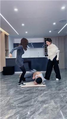 【麋鹿银儿】双S爆踹头耳光/胯下腿绞/啃吃脚 bf47680