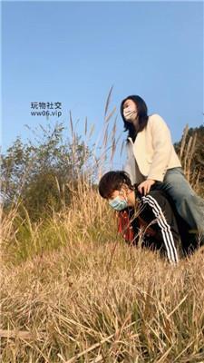 【红颜】户外公开处刑跟踪狂 bf47789