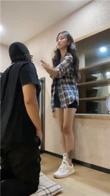 【路子】舔闻脏运动鞋白袜/喂口水 bf48143