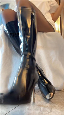 【玥樾】爬进来吸    250311-27