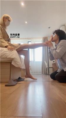 【少女救赎】金发小妹欺负骚奴 JS250502-8