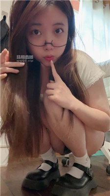 【萱子】白棉袜皮鞋跟鹿版    250610-46