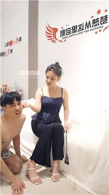 【甜甜】揪耳朵-赏赐圣水-高跟凉鞋踩【双视角版】 bf56531