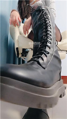 【微莱】东北粗口辱骂吐痰踹    251007-23