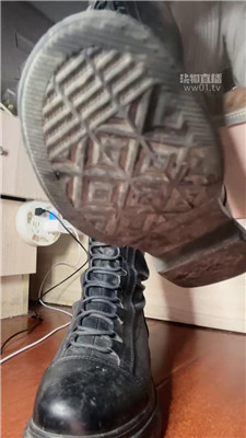 【咬猫】靴子洗脑炸J    251015-37