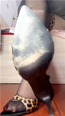 【咬猫】绿母你妈媚黑母狗    251217-39