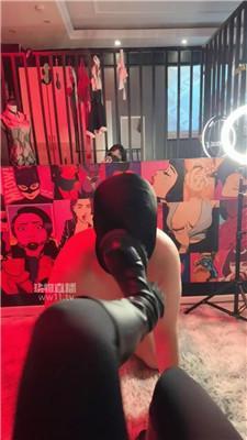 【77夫妻】过生日的贱狗求玩 JS260202-4