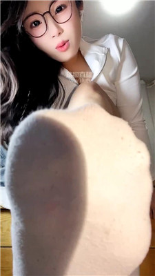 【布丁】趁老公加班玩弄他废物兄弟    260203-5