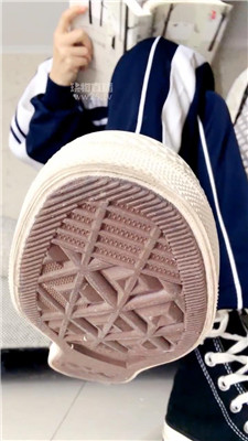 【子衿】女学生霸凌老师上    260303-17