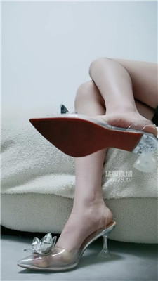 【抚兮】凉高裸足    260322-4
