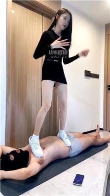 【胖虎】小白鞋白袜蹦跶 bf61880