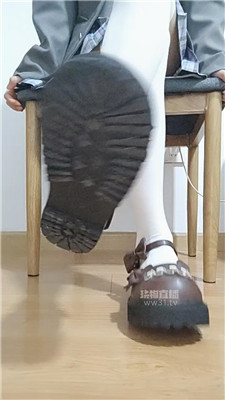 【佳怡】ATM看鞋吐钱 260401-30