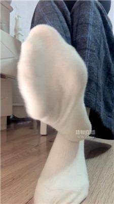 【咬猫】疯狂嘲笑羞辱白袜    260401-38