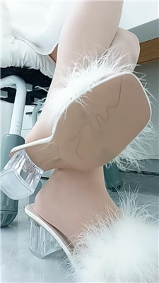 【依甜】儿子参与轮J骚妈    260401-41