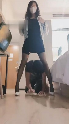 【上海糖糖老师】御姐黑丝高跟虐狗 bf10156