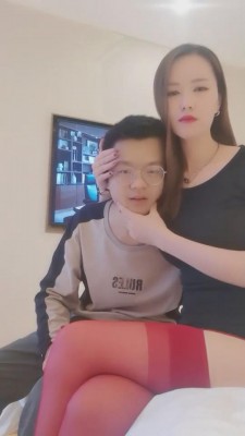 【六六】开发抖M素人表弟做奴【完整版】 bf10809