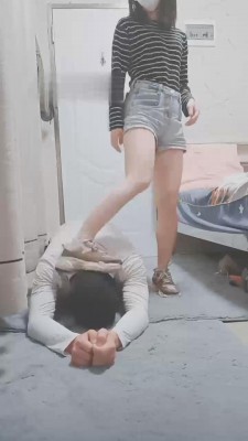 【灵竹】运动鞋棉袜踩踏碾压 bf11121