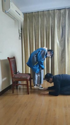 【最抗揍M】学生妹教训老师 bf11267