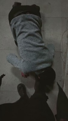 【初见】户外开发素人舔脏鞋 bf11417