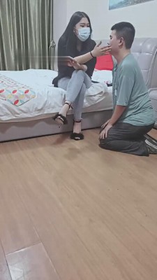 【重庆男神】素人小姐姐鞭打/踩踏专场 bf11497