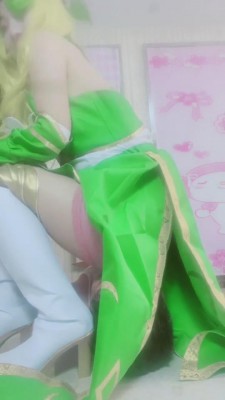 【兔粉粉】王昭君下凡找男粉丝玩SM bf9401