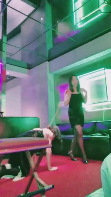 【黑色安息日】暗黑囚禁母畜羞辱 bf9447