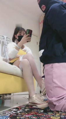 【linda琳达】帆布鞋白丝脚下犯贱的灵魂 bf9534