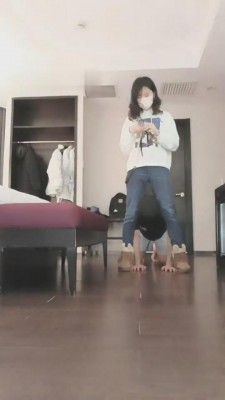 【糖糖老师】雪地靴踩狗专场 bf9504