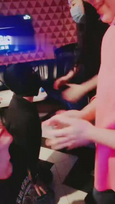 【天津冰冰】KTV开发素人耳光比赛 bf9667