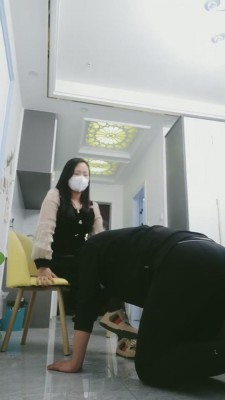 【情侣月儿】耳光藤条惩罚贱奴 bf9693