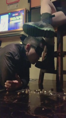 【文文文】素人小姐姐无意识碾压狗 bf9741