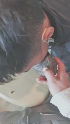 【巴莉女王】高跟鞋喂食/呕吐物/强迫吃剩饭剩菜 bf9930