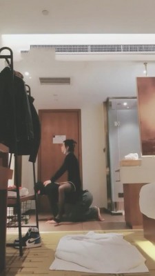 【济南may】御姐黑丝踩踏/坐脸/舔脚 bf9909