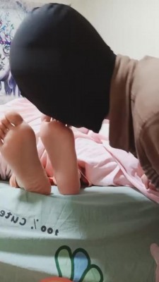 【罗宾】舔脚官的叫醒服务 bf3787