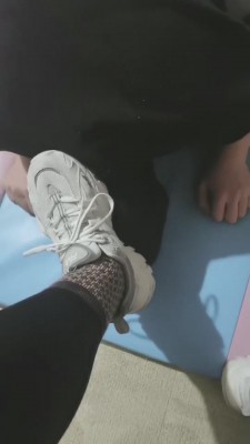 【夏夏】御姐捆绑囚禁虐刑 bf9970