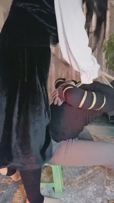 【内蒙一一】被表姐捆绑起来鞭打 bf8045