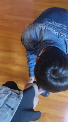 【巴莉女王】棉袜塞嘴逼迫中介做狗 bf8767