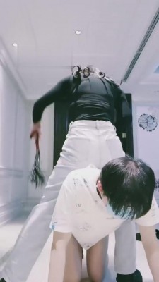 【一禾】御姐现实玩弄跪拜狗 bf6733