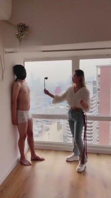 【二宝】运动女神重度刑奴面试-鞭打藤条踢踹 bf6932