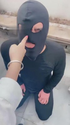 【蜜儿】双S-从户外到室内手脚耳光暴踹虐【双视角版】 bf7027