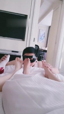 【维因&维妮】双S-圈养奴在脚底下卑微活着【双视角版】 bf7081