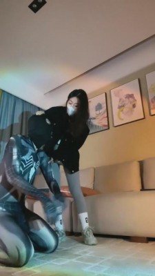 【禾末】夜跑后虐玩尾随狗 bf7177