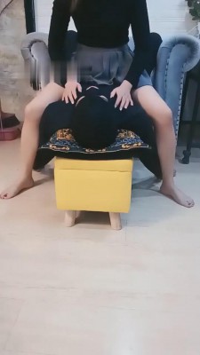 【美彤】活在主人胯下-脚下的贱东西 bf7968