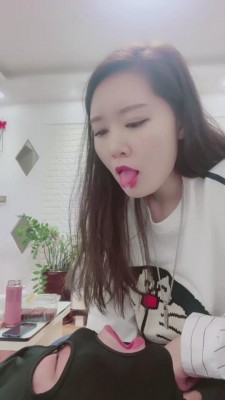 【涵涵】口水喂食圣水专场 bf9263